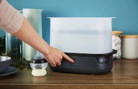 (33/6E) RRP £75. Tommee Tippee Super Steam Advanced Electric Steriliser Black. (Appears As New)