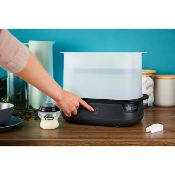 (20/6D) RRP £159. Tommee Tippee Closer To Nature Complete Feeding Set Black. (Appears As New, Sea...