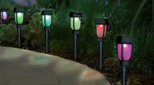 (99/6P) Lot RRP £137 - 10x Solar Lighting Items. 3x Crackle Ball Solar Stick Light White LED 4 Pa...