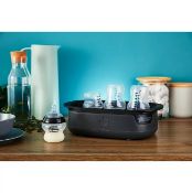 (19/6D) RRP £159. Tommee Tippee Closer To Nature Complete Feeding Set Black. (Appears As New, Sea...