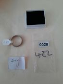 Sterling Silver Men's 6 mm Wedding Band. 4 Cz Stones. Machine Engraved. Needs Polishing. RRP...