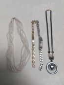 Vintage/Vintage Style Costume Jewellery