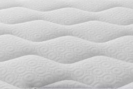 (85/Mez) RRP £329. Silentnight Pocket 800 Memory Mattress Double (Approx 6ft x 4ft4î). Medium Fir...