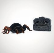 Title: (10/10B) Lot RRP £215. 8x Remote Control Spider Items. 5x Red5 Remote Control Wall Climbing