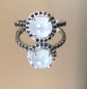 Beautiful 2.74 CT Natural Ceylon Star Sapphire W Natural Diamonds & 18kGold