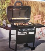 (13/P) RRP £110. Uniflame 3 Burner Gas BBQ. 57X34cm Cooking Area. 2 Large Side Shelves. 8.79 kW T...