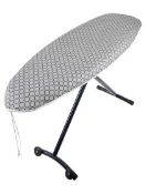 (132/11A) Lot RRP £70 Approx. 5x Items. 4x Curtain Pair Items To Include 1x Hidden Tab Top Plain...
