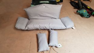 (200/Mez) Outdoor Cushion Set Grey.