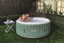 (77/Mez) RRP £390. Clever Spa Cotswolds 4 Person Round Hot Tub. Space Saving Integrated Pump & H...
