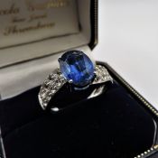 Sterling Silver 3.4ct Blue Sapphire Ring New with Gift Box