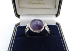 Vintage Sterling Silver Cabochon Amethyst Ring
