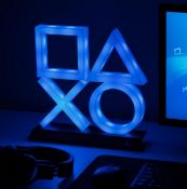 (156/5M) Lot RRP £100. 7x Items. 1x Playstation 5 Icons Light XL RRP £30. 1X Tetris Icons Light R...