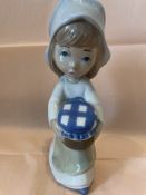 Casades - Girl with a Pot
