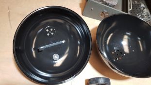(218/Mez/P) Lot RRP £260. 2x BBQ. 1x Texas Franklin Charcoal BBQ RRP £180 (Used, Unsure If Comple...