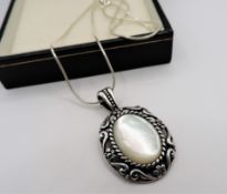 Vintage Sterling Silver Moonstone Pendant Necklace