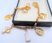 Brooks and Bentley My Precious Child Gold Plated Footprint in the Sand Charm Bracelet