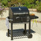 Title: (50/7L) RRP £99. Uniflame Classic American Grill 60cm. Hardwearing, Easier-Clean Porcelain