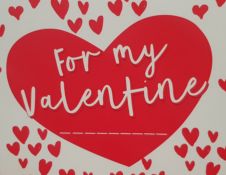 Title: (115/R1) Valentine Lot Ð Contents Of Bay. 8x Pink Large Gift Box. 1x Heart Large Gift Box. 8x