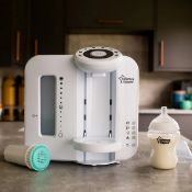 Title: (57/10A) Lot RRP £274. 2x Tommee Tippee Closer To Nature Items. 1x Complete Feeding Set