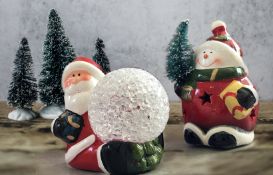 Large lot of Christmas decorations and festive accessories RRP: £450