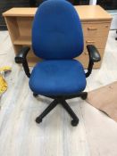 Ten adjustable office chairs with wheels