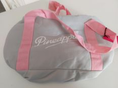 Pineapple Dance Holdalls Box of 7