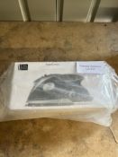 John Lewis Travel Iron Black + Silver. RRP £19.99 - Grade U