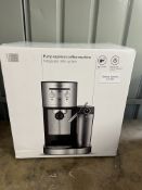 John Lewis Pump Espresso Coffee Machine With Integrated Milk System. RRP £100 - Grade U