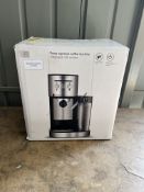 John Lewis Pump Espresso Coffee Machine With Integrated Milk System. RRP £100 - Grade U