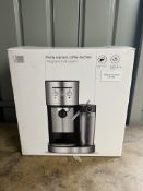 John Lewis Pump Espresso Coffee Machine With Integrated Milk System. RRP £100 - Grade U