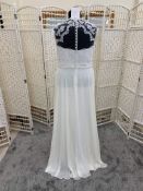 Alfred Angelo Style Uk9064 Size 18. Ivory