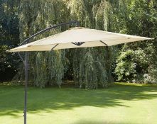(117/P) RRP £109. 3m Elton Cantilever Overhanging Parasol Cream. Crank Mechanism Makes It Easy To...