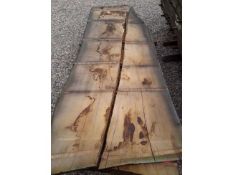 Hardwood Air Dried Sawn Timber Waney Edge / Live Edge English Sweet Chestnut Slab / Table Top