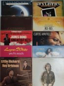A collection of 21 x vinyl records. (refP).