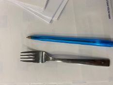 Lot 13. 500 x Cake Forks