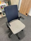 1 x Adjustable Swivel Chair