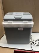 Cooling Box. RRP £30 - GRADE U