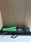 Green Screen On Tripod Stand. RRP £75 - GRADE U