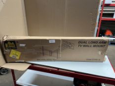 Dual Long Arm Tv Wall Mount. RRP £60 - GRADE U