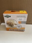 Petsafe staywell classic cat flap. RRP £35 - GRADE U