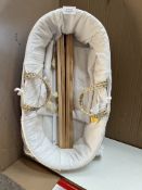 Waffle Palm Basket Natural Folding Stand. RRP £55 - GRADE U