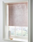 (93) Crushed Velvet Roller Blind Blush (180x160cm).