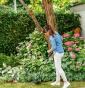 Title: (56/R3) Lot RRP £154. 4x Bosch Gardening items. 2x Bosch Corded EasiCut Grass Trimmer 280W