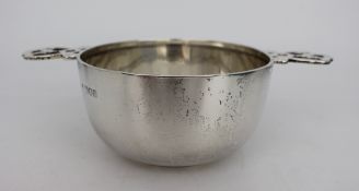 Fine Solid Silver Porringer by Charles Edwards London 1896
