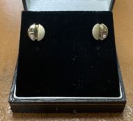 9ct Gold Diamond Circular Ear Studs
