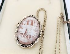 Vintage Silver Cameo Pendant Necklace