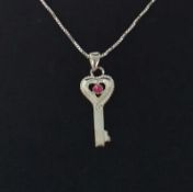 Women Giani Jewellery Crystal Hear Key Pendant With Swarovski Crystal