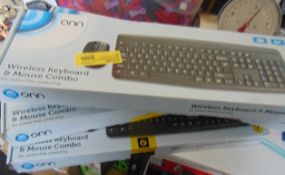 Area Z9A2. 4 X Onns Keyboard and Mouse Sets Looks New,