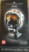 Area G1. 75327 Luke Sky Walker Helmet Lego Set