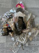 Brand New Box of Assorted Fashion Jewellery 20 units RRP £200